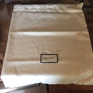 Gucci dust bag cover drawstring